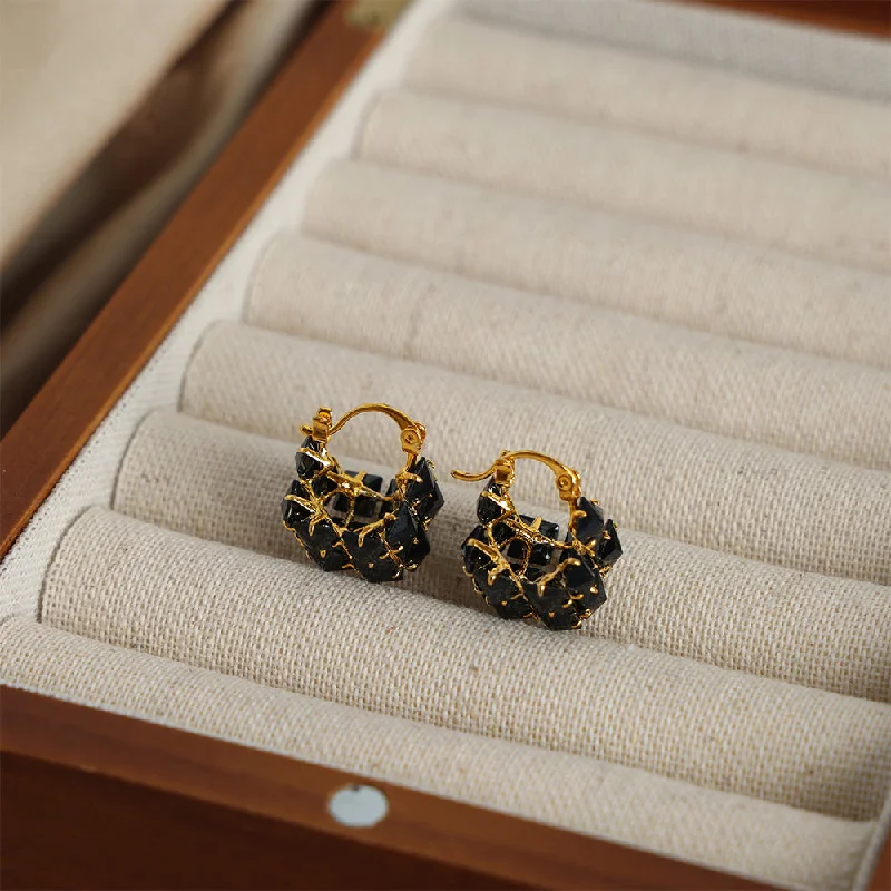 Black Square Earrings-2.1x1.6cm