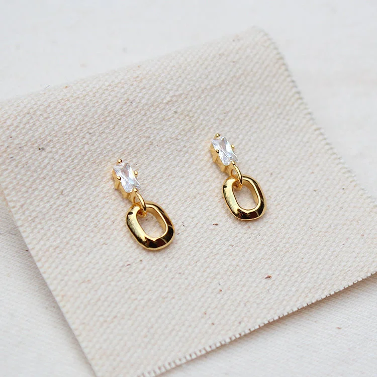 Pearl Stud Earrings for Weddings-Oval Drop Studs