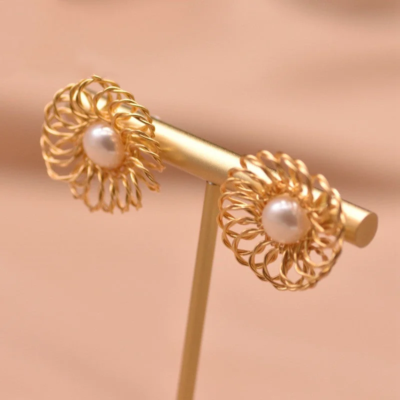 Sun flower ear studs