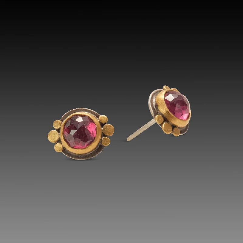 Cute Crystal Earrings-Round Rhodolite Garnet Stud Earrings