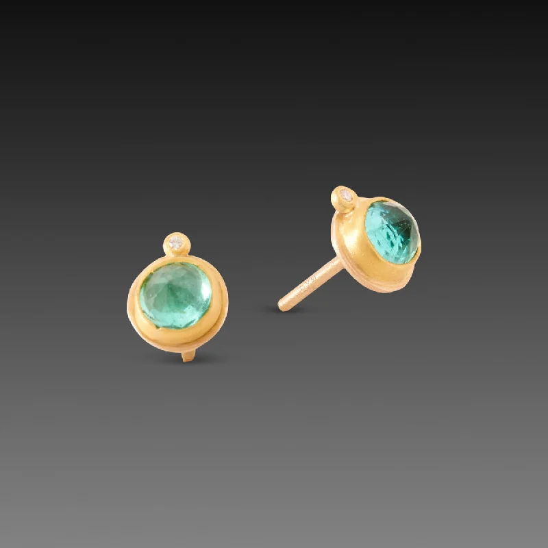 Colorful Gemstone Earrings-Round Emerald Stud Earrings