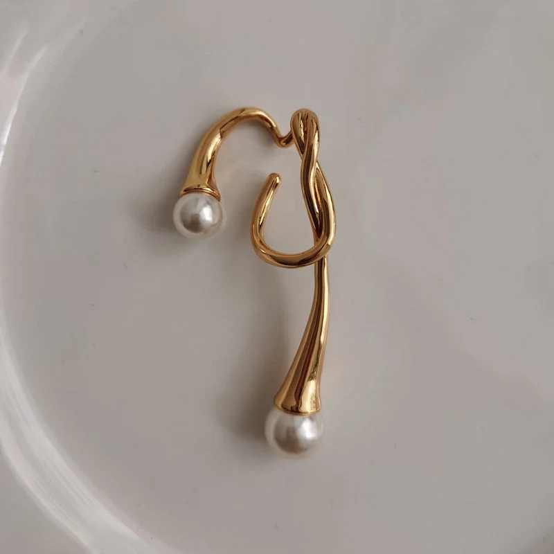 Pearl Ear Hanging [Right Ear Gold One]]