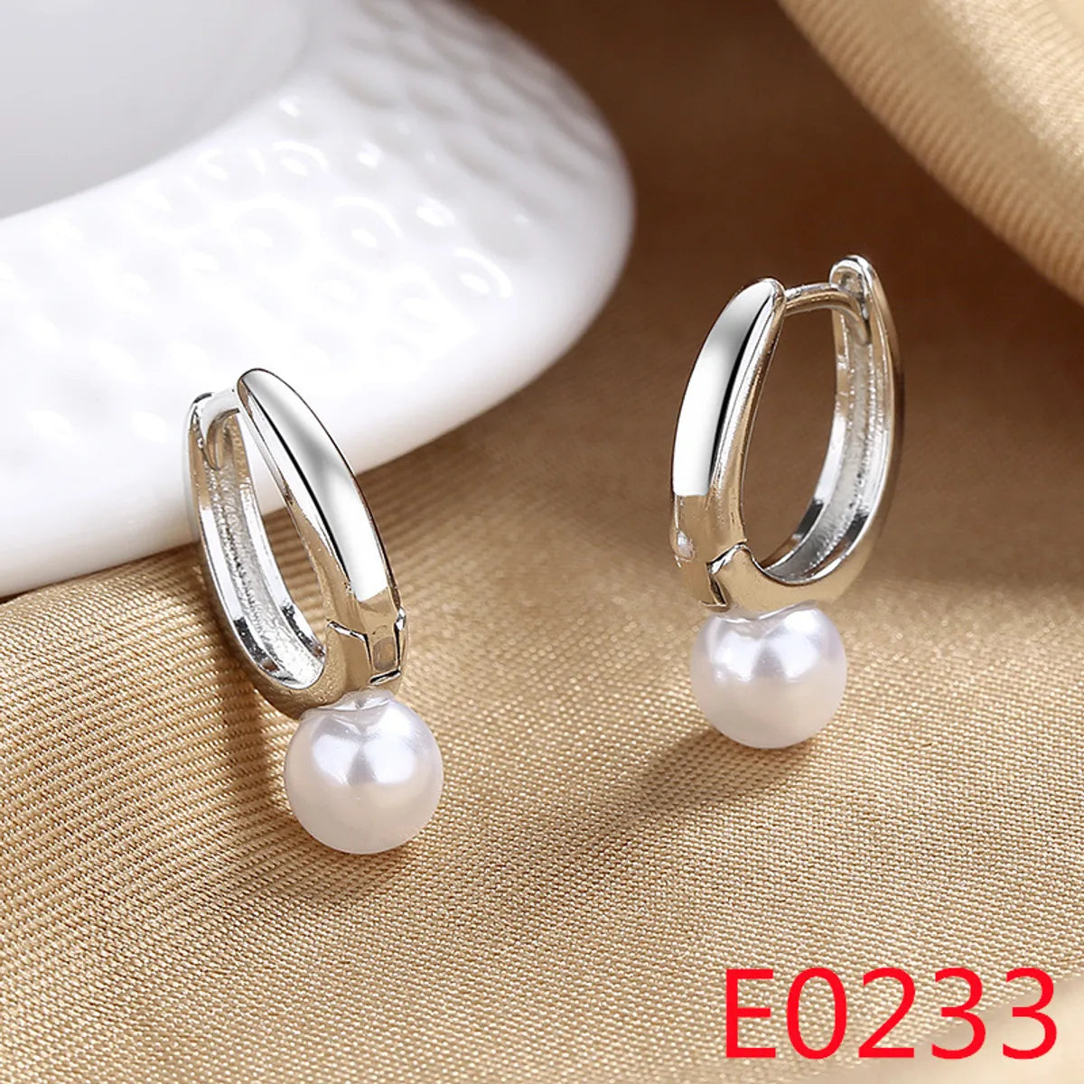 E0233 (Silver)