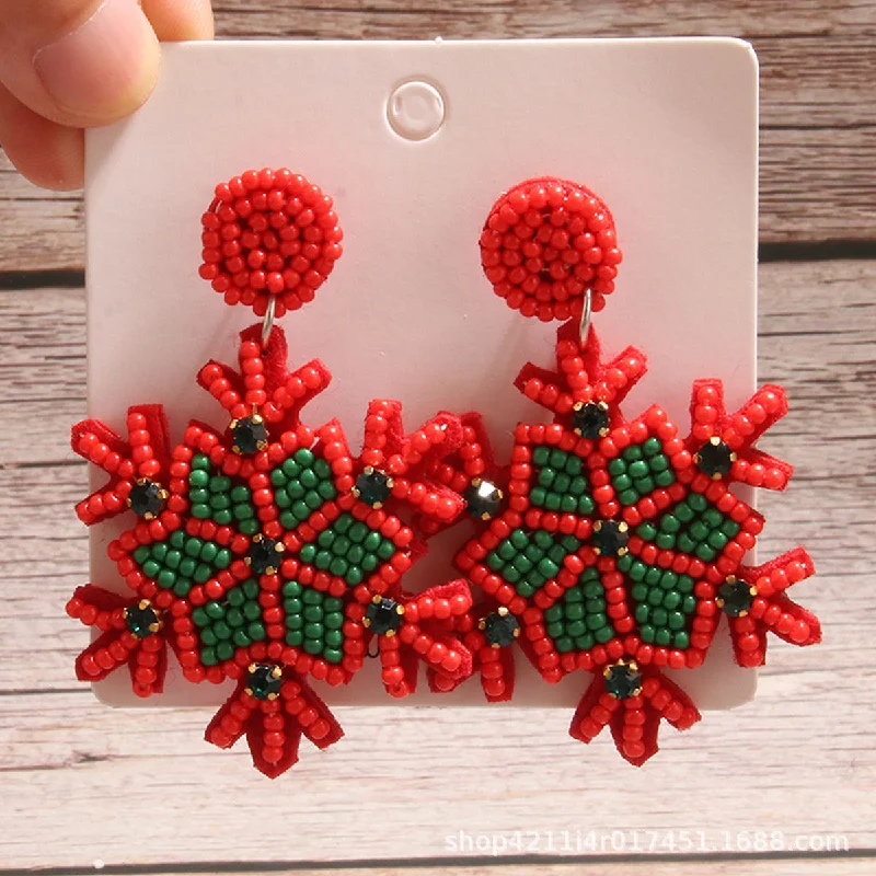 Bead Christmas Style Snowflake Ear Stud Earrings