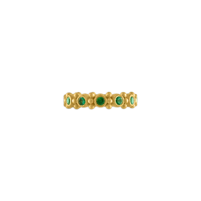 Simple Gold Band Ring-Emerald Bulla Aeon Ring