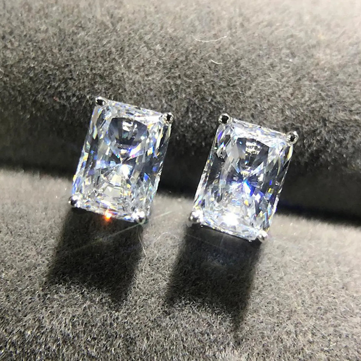 Classic Four-claw Square Zircon Copper White Gold Simple Earrings