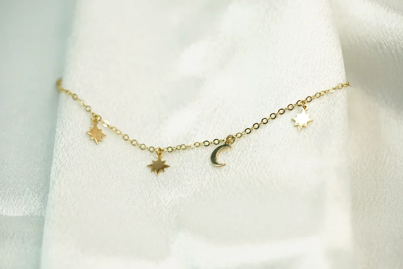 Classic Gold Bracelet-14k Star and Moon Pendant Bracelet