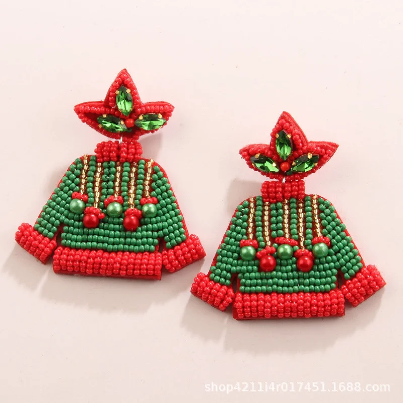 1 Pair of Red and Green Color Sweater Earrings